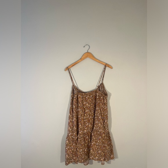 $14 ADD ON Old Navy women's brown floral print tiered dress size (M) neutral - Picture 5 of 5